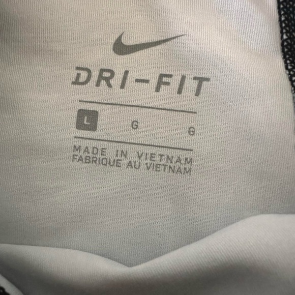 Nike Pro Black and Gray Patterned Leggings Girls Large - Picture 5 of 7